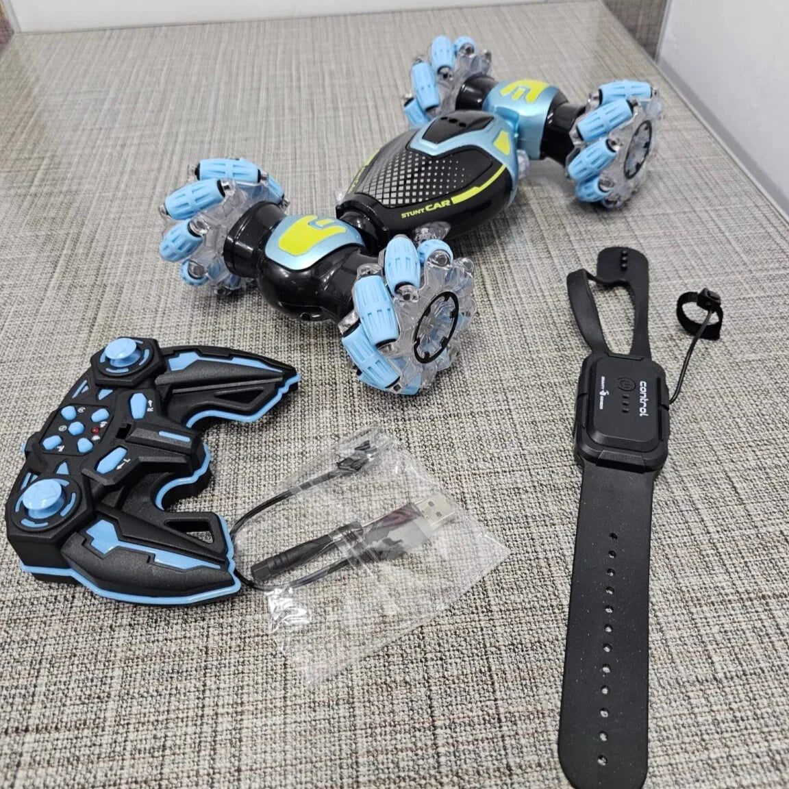 Transform Stunt Car 2.4G R.C Control 360° Rotate – Creative Center | Golu Baby