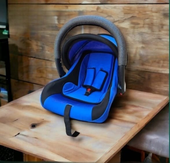 Carry Cot for Kids – Safe, Soft & Comfortable Travel Companion | Golu Baby