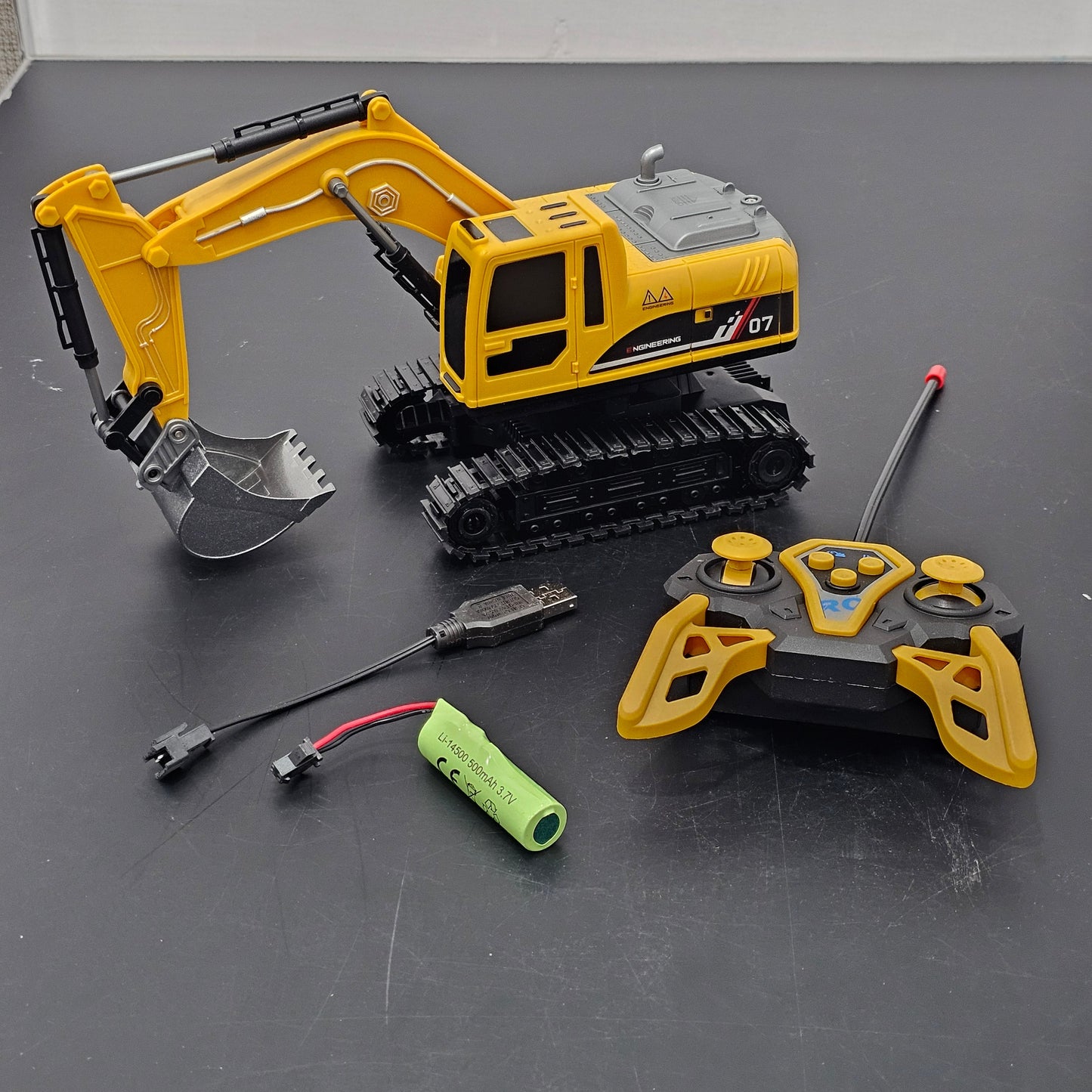 Heavy Truck Construction Team – 11CH Remote Control Truck with Spray & Max Power | Golu Baby