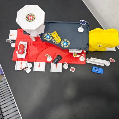 Driven to Win – Cars Parking Lot Playset with 4 Cars, Gas Station & Service Station | Golu Baby