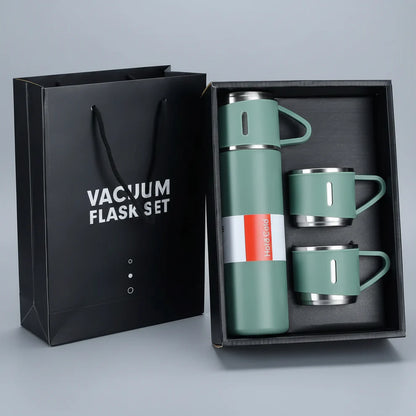 500ml Hot & Cold Water Bottle with 3 Cups – Family Travel Set | Golu Baby