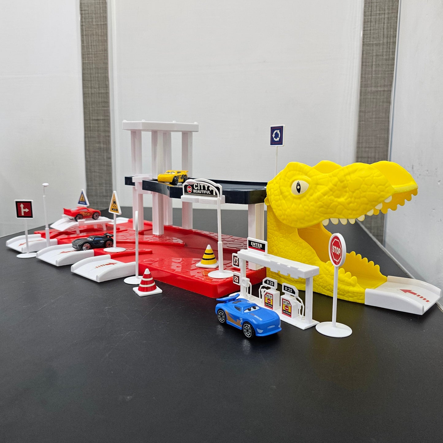 Driven to Win – Cars Parking Lot Playset with 4 Cars, Gas Station & Service Station | Golu Baby