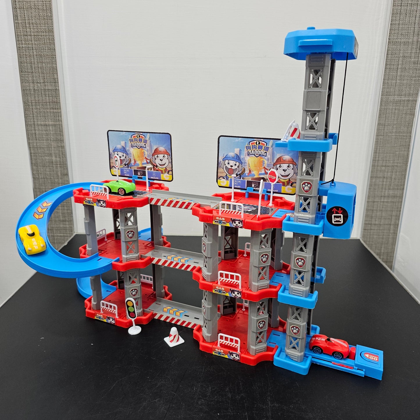 Parking Racing 75 Pcs Track Parking with 3 Cars – Golu Baby