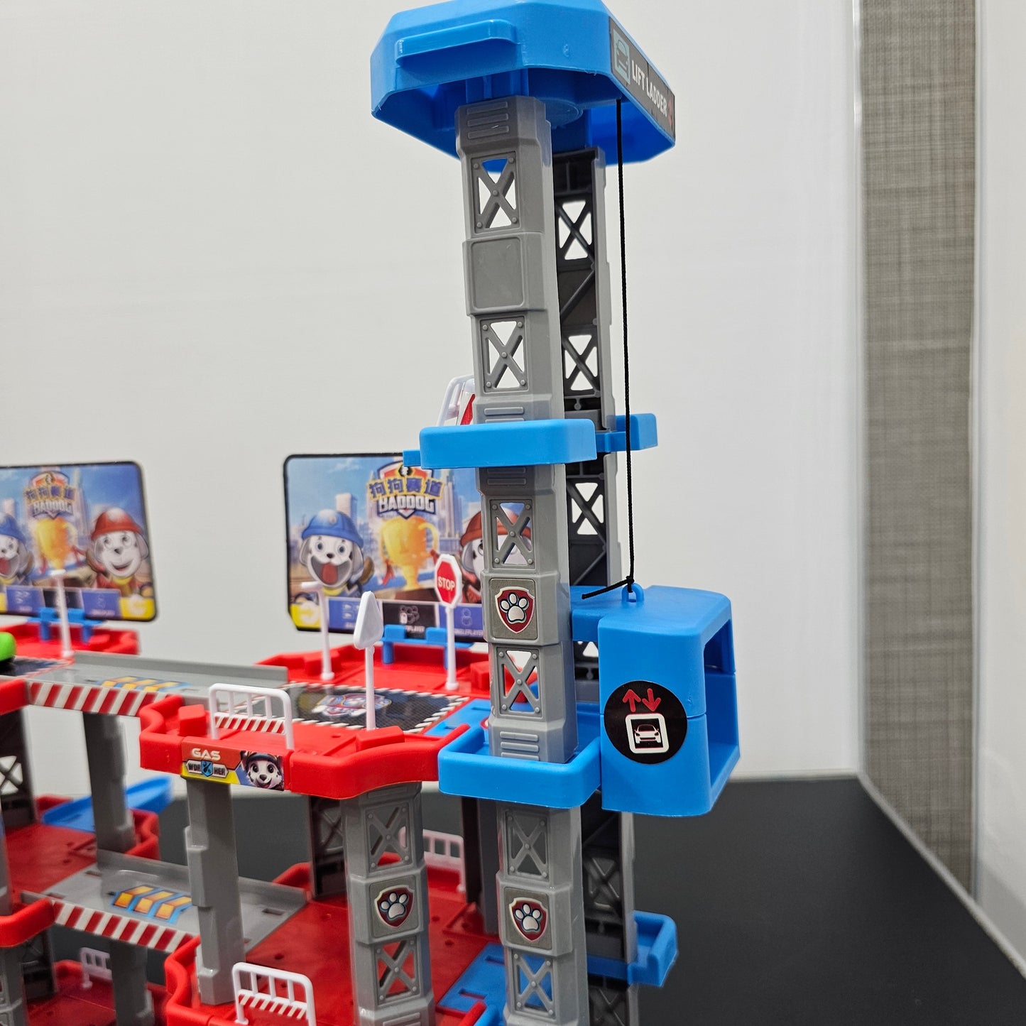 Parking Racing 75 Pcs Track Parking with 3 Cars – Golu Baby