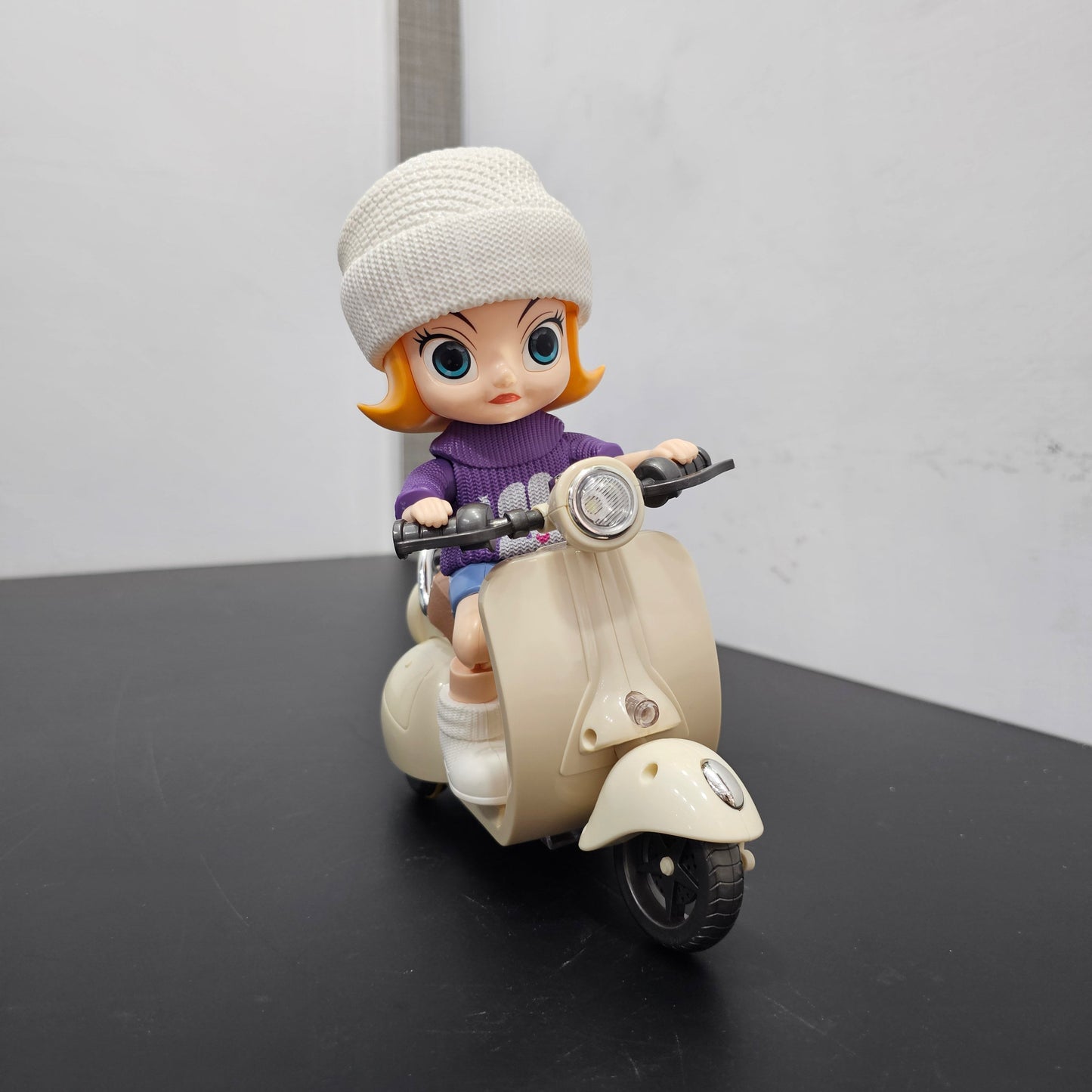 Motor Car Tide Flow Doll with Lighting & Music | GoluBaby