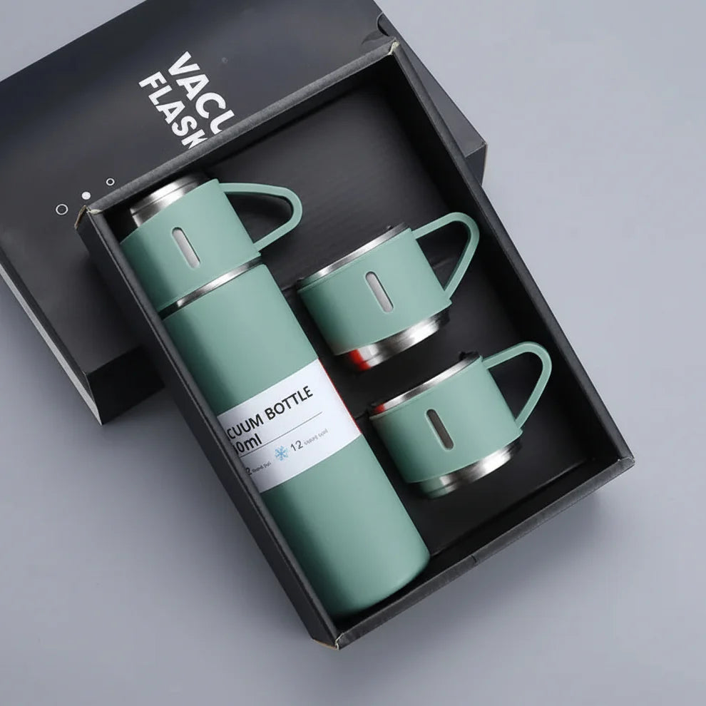 500ml Hot & Cold Water Bottle with 3 Cups – Family Travel Set | Golu Baby