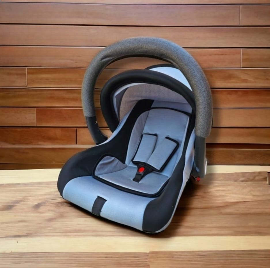 Carry Cot for Kids – Safe, Soft & Comfortable Travel Companion | Golu Baby