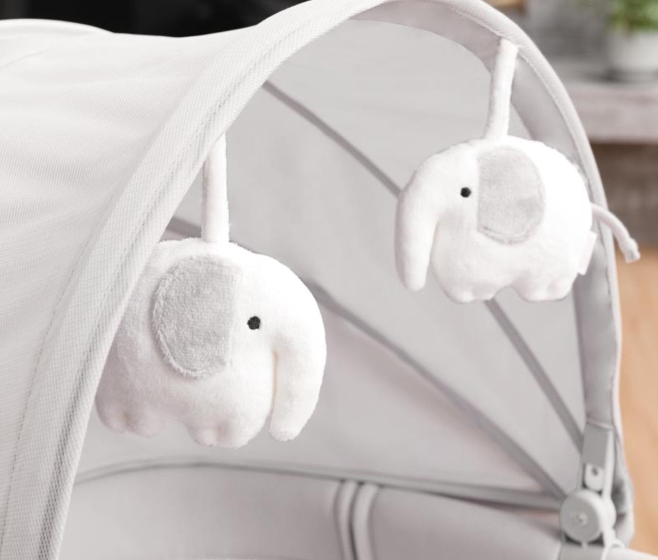 Dream Starlight Bedside Bassinet – 5-in-1 Smart Baby Bed for Sleep, Play & Comfort | Golu baby