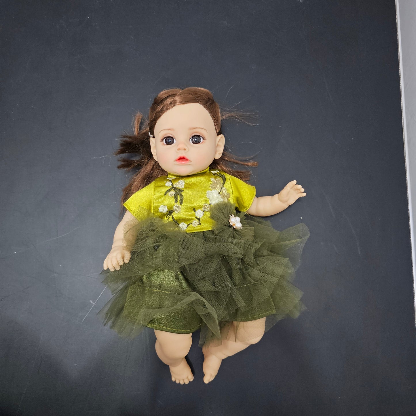 Sennby Baby Doll with Music – Cuddly, Soothing & Full of Love | GoluBaby